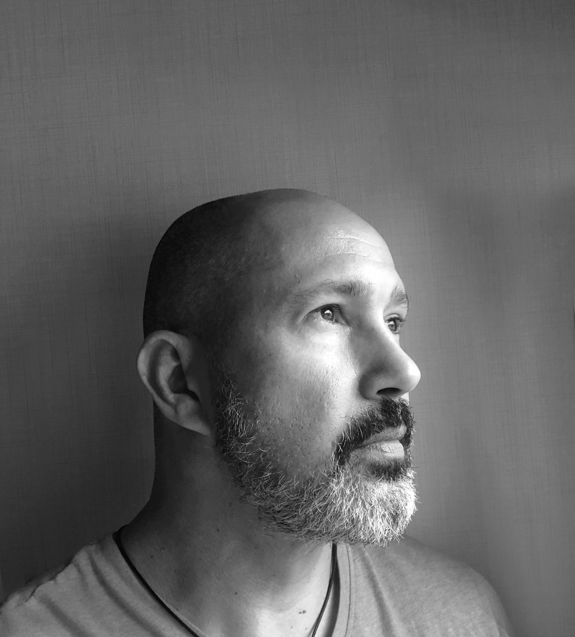 André Neves completa 30 anos dedicados aos livros